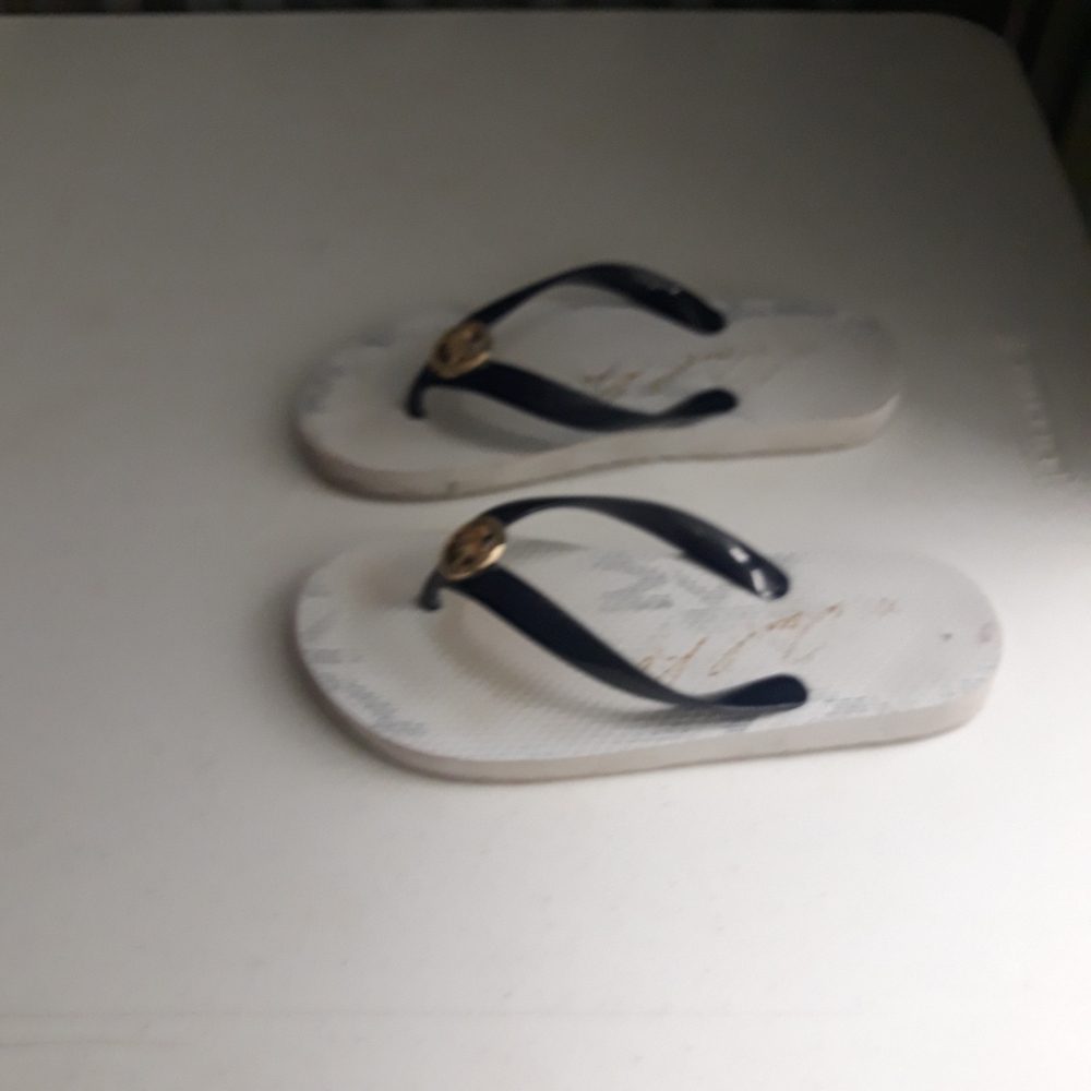 Michael Kors flip flops